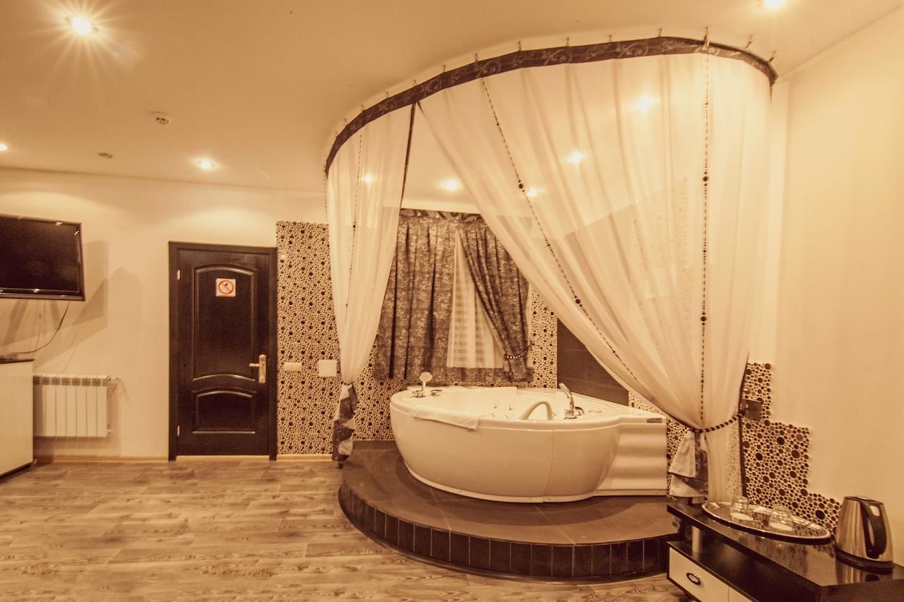 Отель Отель Нивки Плаза Киев-6